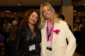 Corinne Migueres (MC Neurodetox) and Magali Braff (Luxfly Indoor Skydive) at the 10x6 Expat Rockstars event organised by the Paperjam Club at Kinepolis Kirchberg, 19 September 2024. Photo: Eva Krins/Maison Moderne