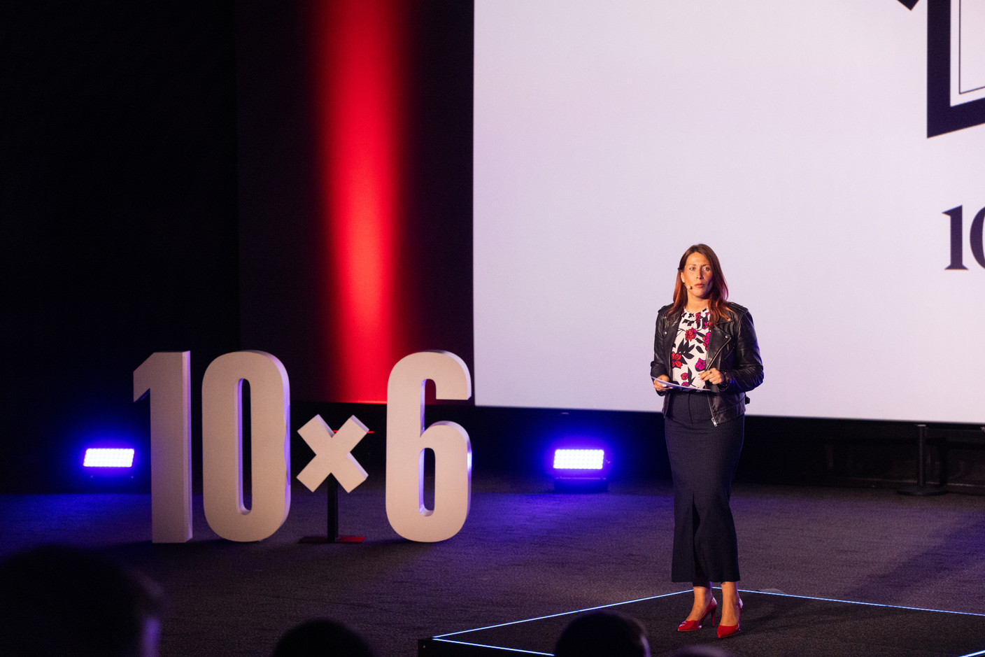 Stéphanie Kitoskis (Paperjam Club), speaking at the 10x6 Expat Rockstars event organised by the Paperjam Club at Kinepolis Kirchberg, 19 September 2024. Photo: Eva Krins/Maison Moderne