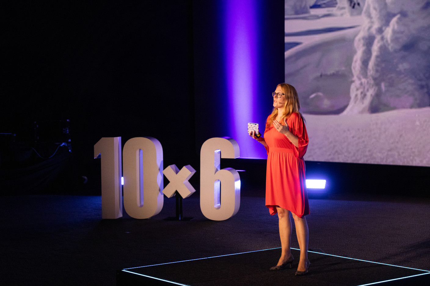 Irene Mäkelä -Brunnekreef (Finland Chamber of Commerce), speaking at the 10x6 Expat Rockstars event organised by the Paperjam Club at Kinepolis Kirchberg, 19 September 2024. Photo: Eva Krins/Maison Moderne