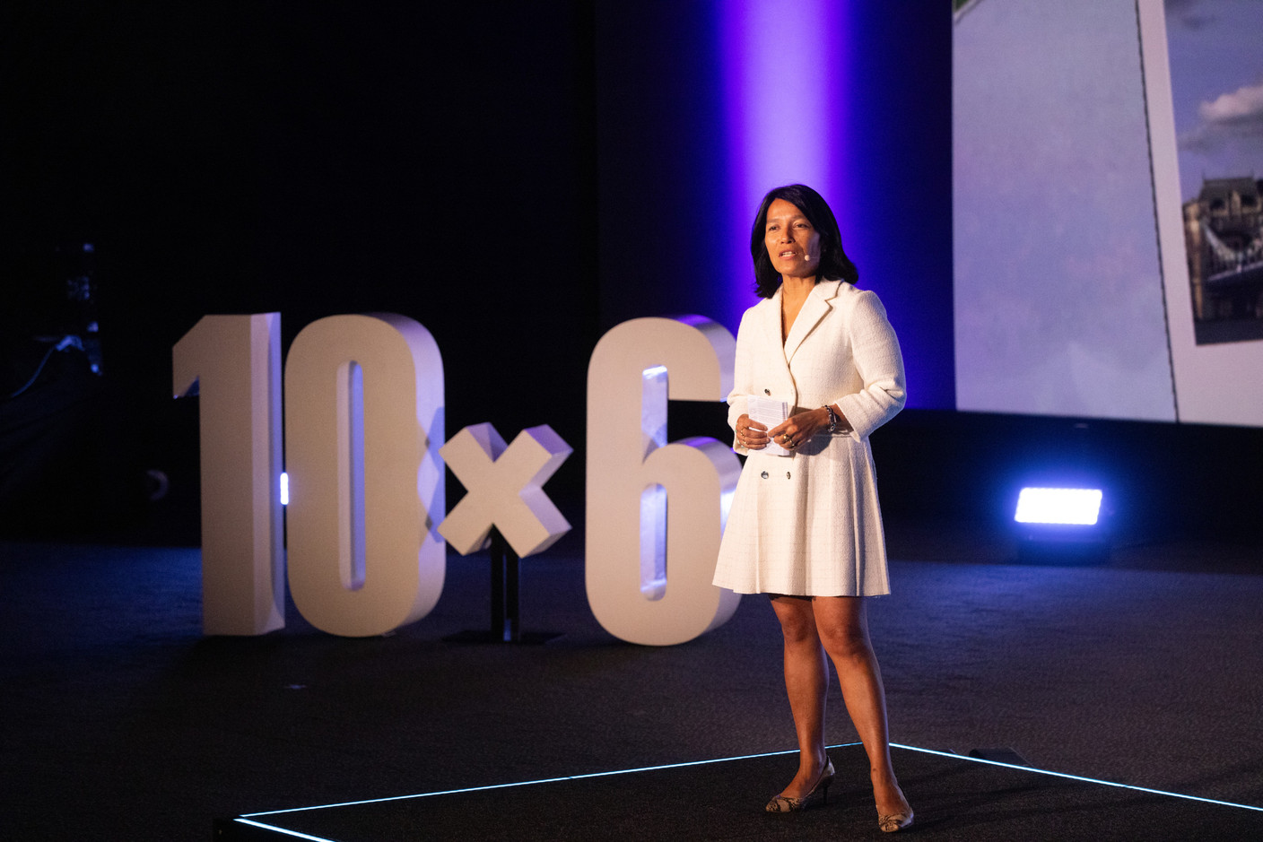 Diana Senanayake (IQ-EQ), speaking at the 10x6 Expat Rockstars event organised by the Paperjam Club at Kinepolis Kirchberg, 19 September 2024. Photo: Eva Krins/Maison Moderne