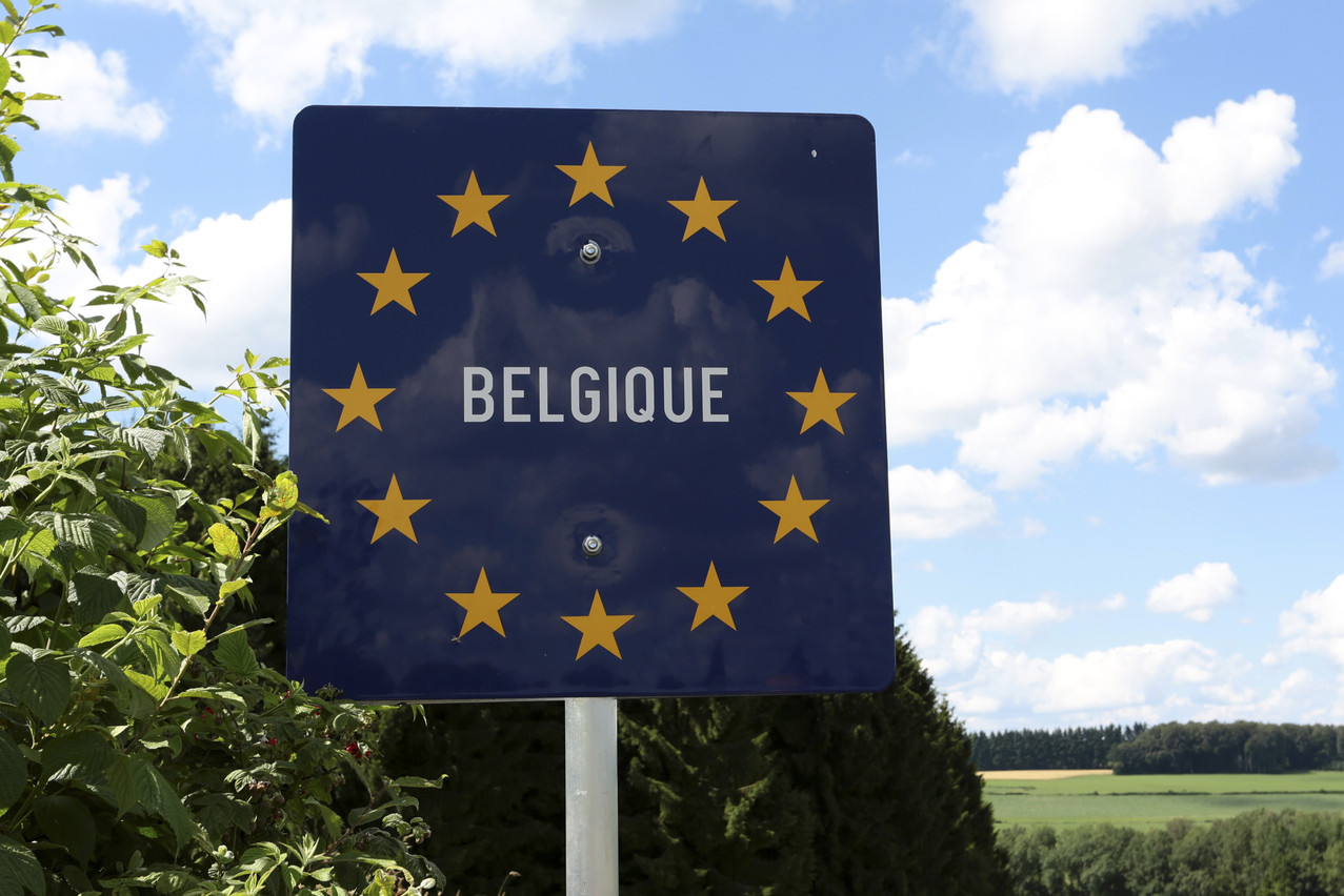 Comment la recommandation des autorités belges sera-t-elle interprétée par les frontaliers qui ont repris le chemin du travail? (Photo: Shutterstock)