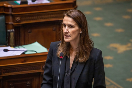 Ce n’est que vers 22h30 jeudi soir que la Première ministre belge Sophie Wilmès (MR) a fait part des nouvelles mesures au regard de l’épidémie de Covid-19. (Photo: Wikimedia Commons)/Thomas Daems)