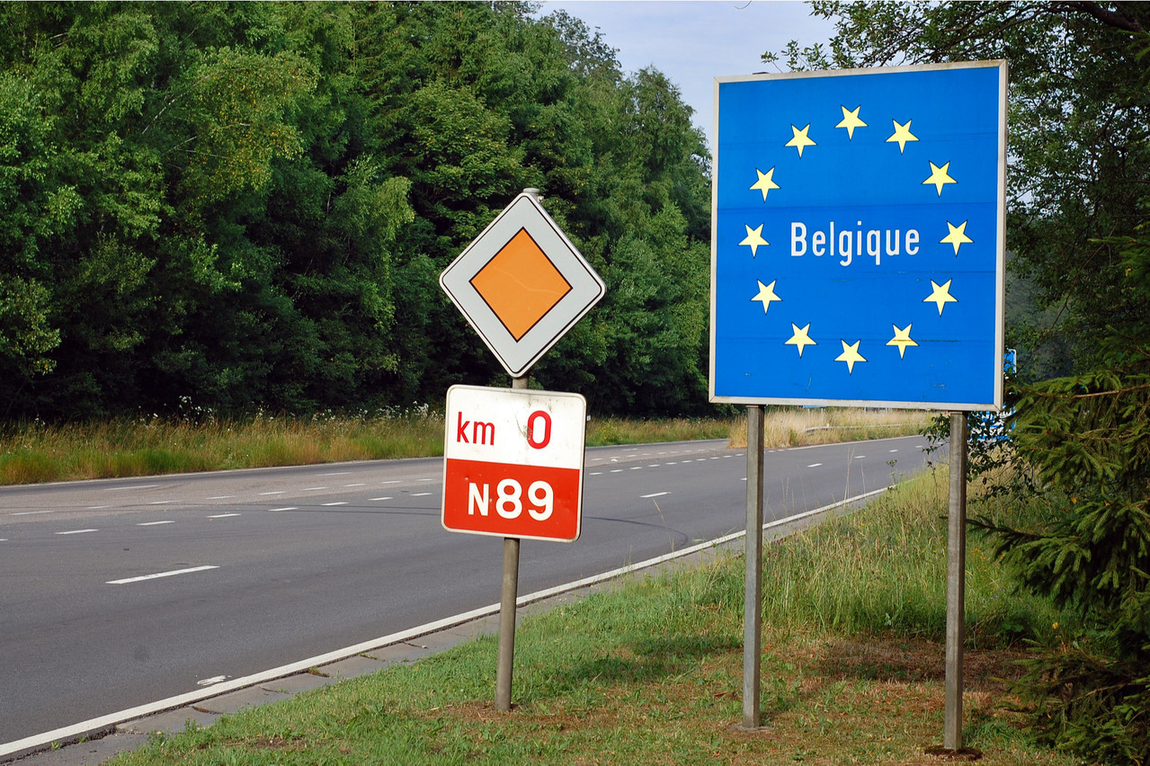 Aucune restriction concernant les déplacements n’est prévue, mais le télétravail devient obligatoire côté belge, a annoncé le gouvernement vendredi soir. (Photo: Shutterstock)