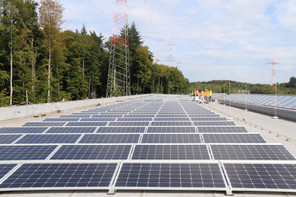 L’utilisation de panneaux solaires au Benelux a réduit les émissions de CO2 de plus de 6 millions de tonnes, soit les émissions annuelles de 732.000 ménages. (Photo: Luxtram)