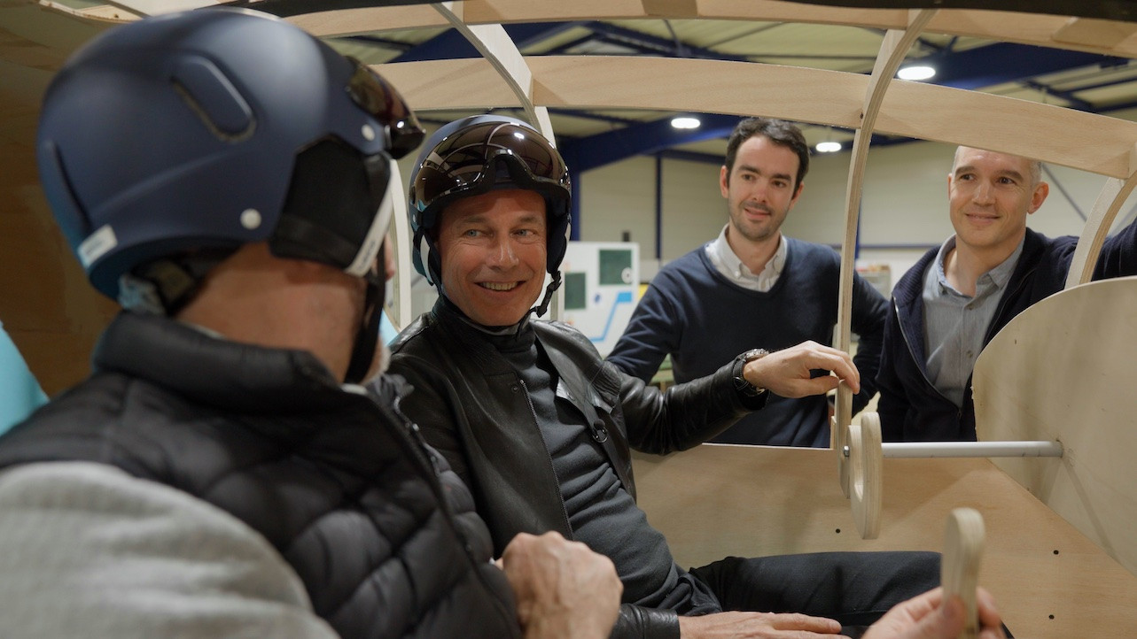 Dans son cockpit de 7m3, Bertrand Piccard partagera avec son copilote des sièges pivotants, une couchette, une table à cartes et des aides à l'exercice conçues pour favoriser la circulation sanguine. (Photo: Climate Impulse)
