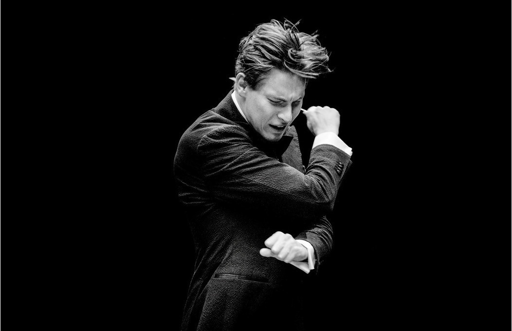 Klaus MakelaPhoto: Marco Borggreveall rights reserved Philharmonie