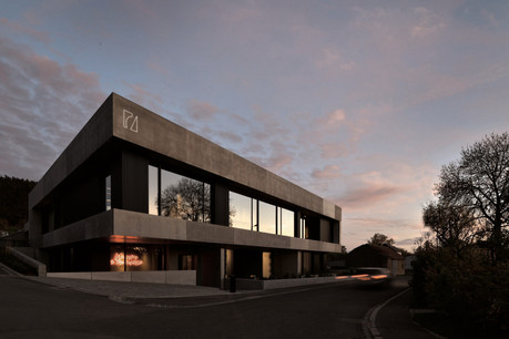 C’est dans le petit village de Beiler, à la frontière belge, que Creutz & Partners a choisi de construire son nouveau siège. (Photo: Serge Brison)