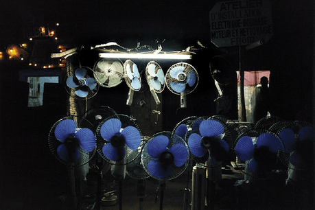 White Night, Niamey, Niger 2000. Exposition à la Cité de l’image de Clervaux. (Photo; Gilles Coulon)