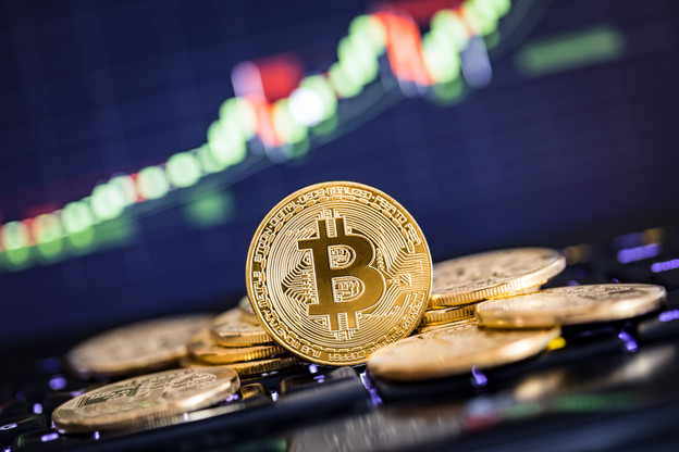 Le bitcoin a atteint une valeur de 50.547,70 dollars. (Photo: Shutterstock)