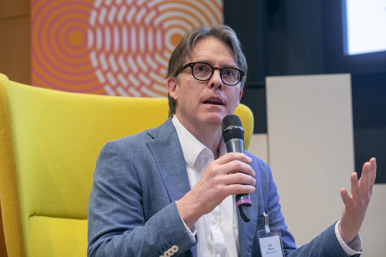Bitstamp’s chief operating officer Jack Ehlers says major banks are looking into developing their own custodial solutions for crypto assets. Pictured is Ehlers speaking at a conference in May 2023. Archive photo: Matic Zorman / Maison Moderne