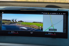  GPS à réalité augmentée. ((Photo: BMW))