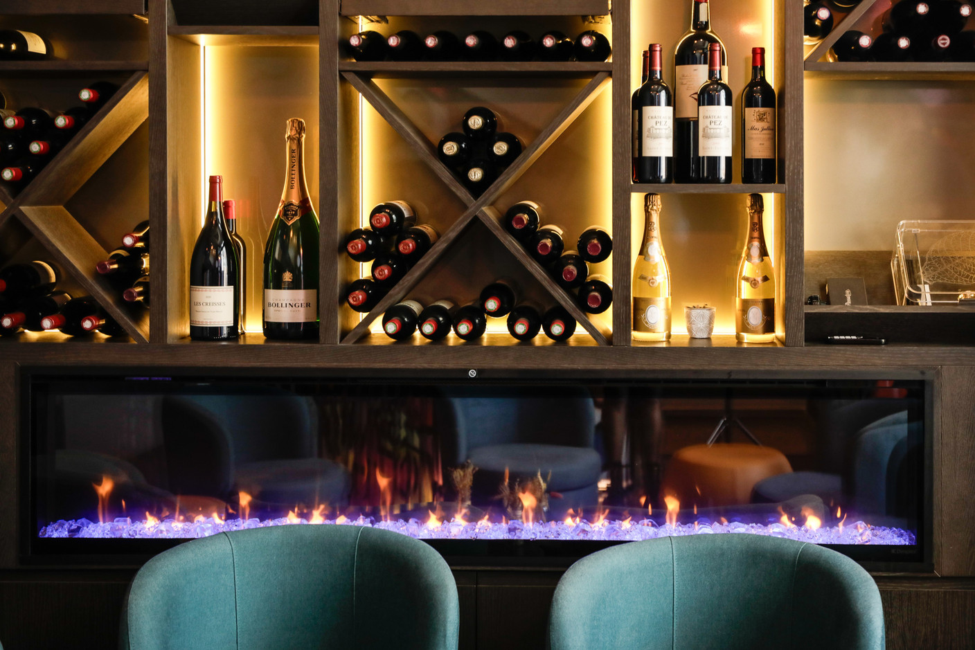 The restaurant's interior design is a delight to the eye, and its two terraces are the perfect setting for relaxing in warm weather. Marie Russillo (Maison Moderne)