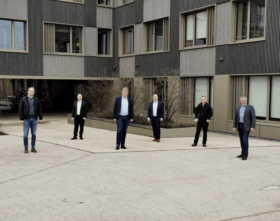 De gauche à droite: Messieurs Bitto, Poncelet, Counotte, Gillet, Statucki et Reckinger, de Schroeder & Associés. Crédit: Schroeder & Associés