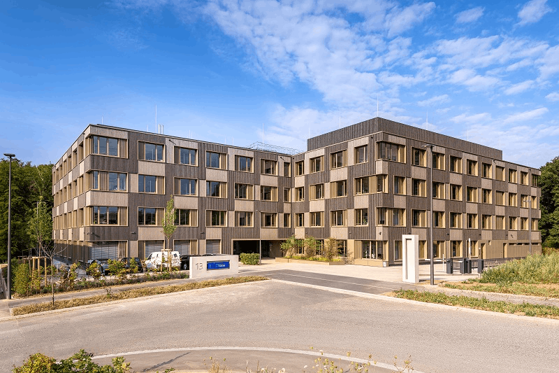 Pour son nouveau bâtiment, Schroeder a mis l’accent sur l’acoustique.  (Crédit: Schroeder & Associés)