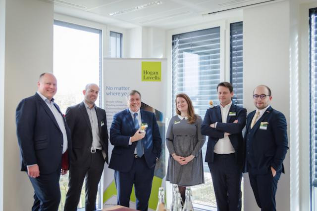 (from left to right): Marc Elvinger, Gérard Neiens, Scot Anderson, Agathe Laissus, Pierre Reuter, Simon Recher Crédit Photo: Hogan Lovells - Post-traitement : Gaëtan van Hove