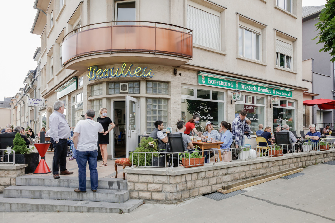 The Brasserie Beaulieu has established itself as a must-see address not only in Bonnevoie but also for gourmets from all walks of life, with its roguish menu and unique atmosphere.... (Photo: Romain Gamba / Maison Moderne)