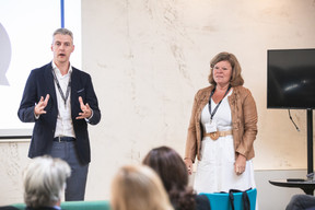 Fabrice Van Ex (Salesforce Europe) et Viviane De Moreau d'Andoy (Marjac Avocats) (Photo: Eva Krins/Maison Moderne)