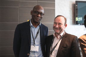 Oumarou Ide et Guy Samson (BDO) ((Photo : Eva Krins & Marie Russillo/Maison Moderne))
