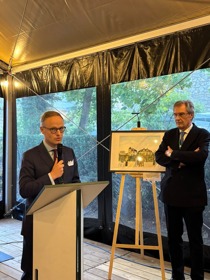 Brucher Thieltgen & Partners is celebrating its 20th anniversary in the firm’s gardens in Luxembourg. (Photos: Brucher Thieltgen & Partners) 