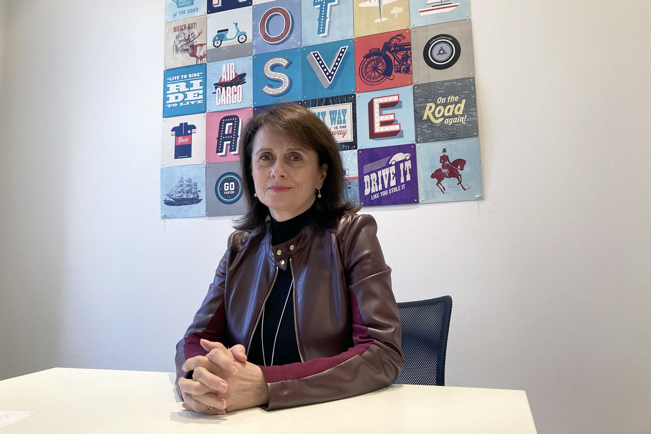 “They have too much of a professional conscience,” says Patrizia Thiry, director of the Occupational Health Association for the Tertiary and the Financial Sector (ASTF), of workers in Luxembourg. Photo: Emilio Naud / Maison Moderne