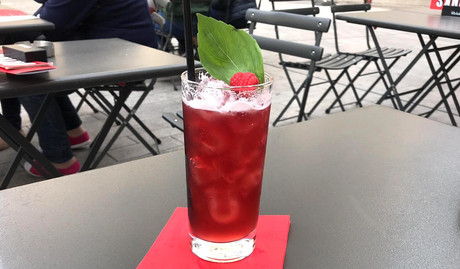 Un cocktail gourmand au gin et à la bière: c’est le «Basil Instinct» d’Axel Joyau. (Photo: Axel Joyau)