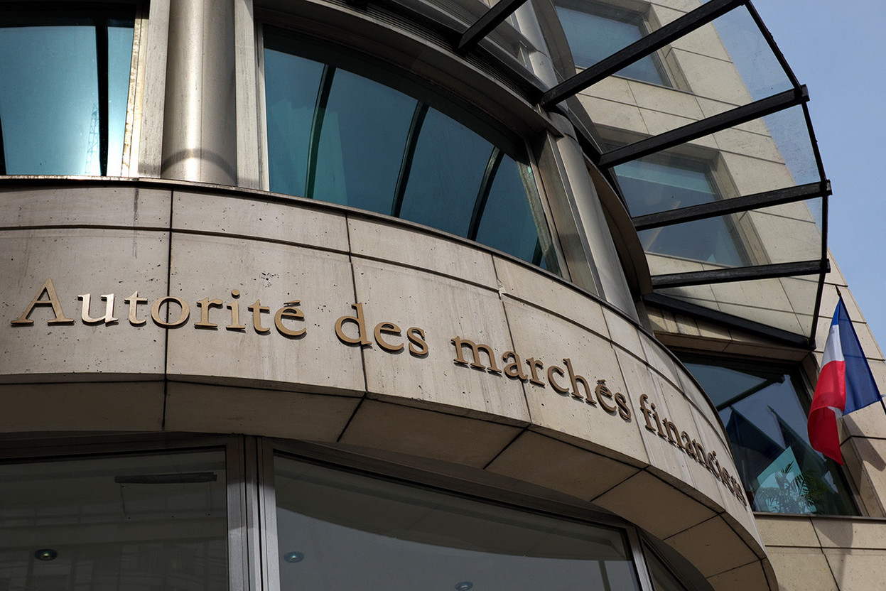 The EU’s push to deepen capital markets is reopening a battle over who should supervise the bloc’s biggest financial players. (Photo: Shutterstock)