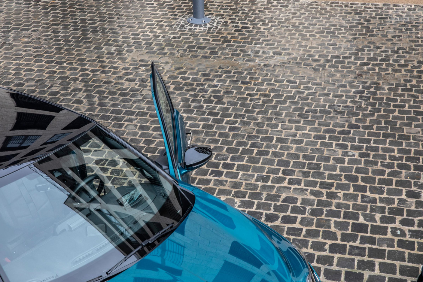 Ce petit DS 3 Crossback est plutôt réussi si on aime les voitures dont le design, tant extérieur qu’intérieur, a de la personnalité.  (Photo: Jan Hanrion / Maison Moderne)