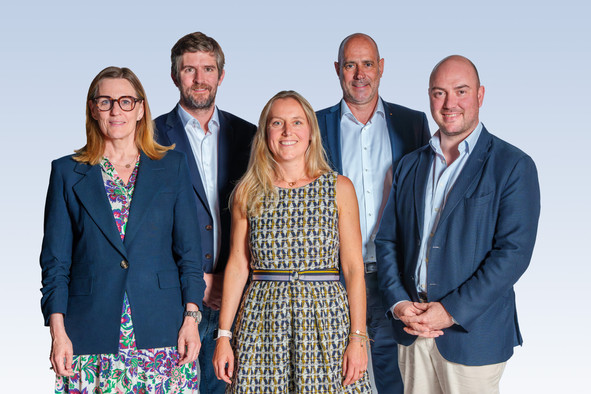 The new executive committee of the Luxembourg Confederation, from left to right: Véronique Schmitt, Max Didier, Carole Muller, Jos Sales and Georges Zahlen-Karanatsios. (Photo: Luxembourg Confederation; background generated with Photoshop)