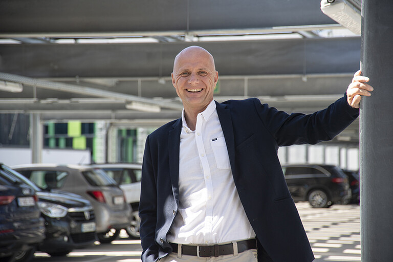 François Neu, fondateur d’Enerdeal, une société dont le business modèle est de proposer l’installation et le financement de panneaux solaires aux entreprises via une joint venture. (Photo: Sudstroum)