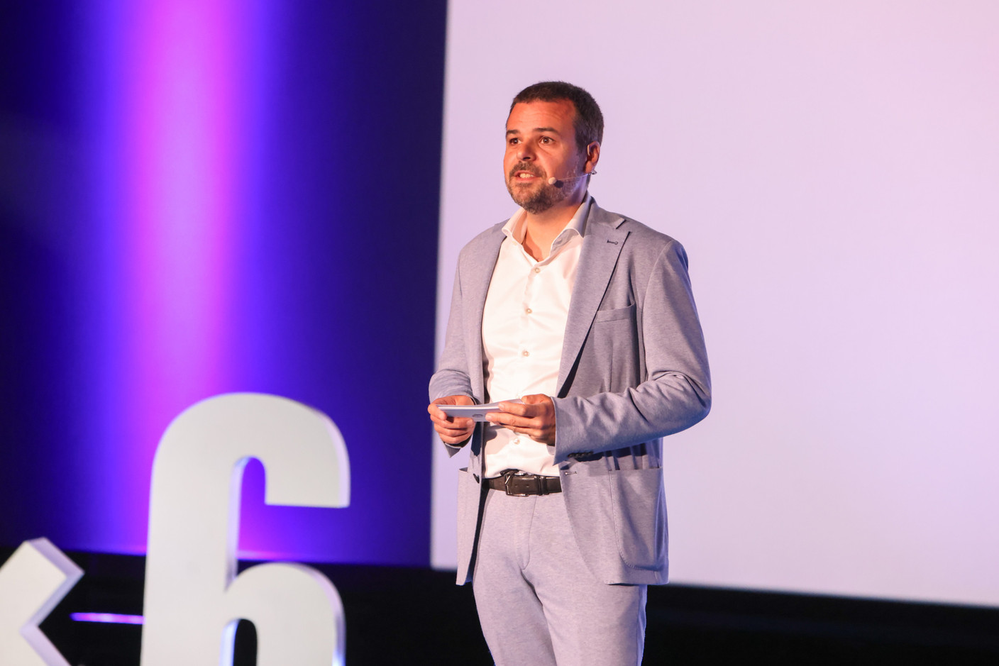 Alexandre Massol (Stëftung Hëllef Doheem). (Photo: Marie Russillo/Maison Moderne)