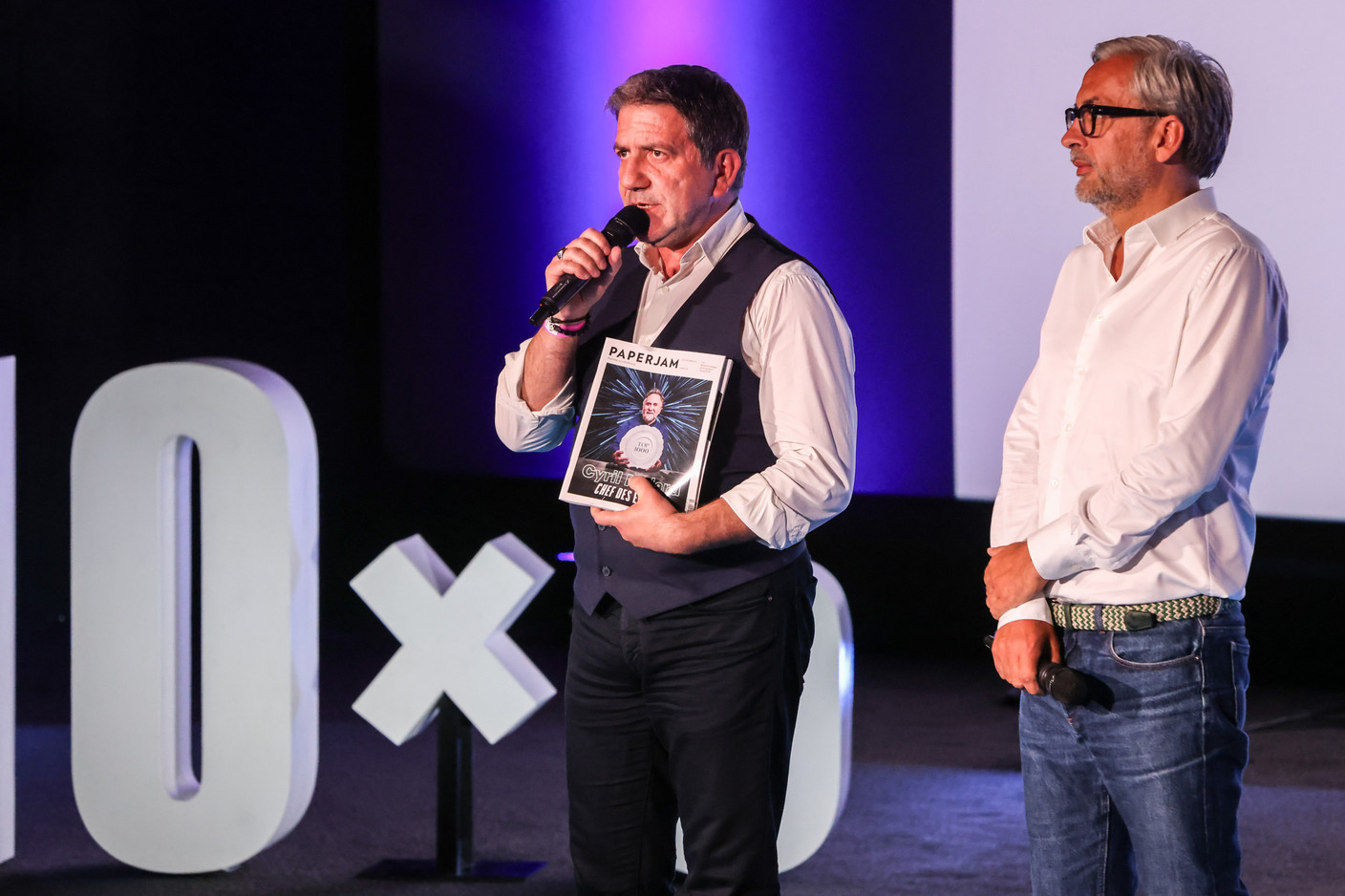 Thierry Labro (Paperjam) et Mike Koedinger (Maison Moderne). (Photo: Marie Russillo/Maison Moderne)