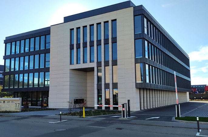 W4 building is located in the Am Bann Business Park in Leudelange, which has been attracting several businesses over the past five years.  Catella Real Estate