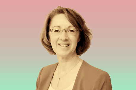 Catherine Bourin: «Les banques, aujourd’hui, font face à des coûts considérables dus à la mise en place de processus, de procédures, d’adaptation de leurs systèmes informatiques, juste pour transposer des textes européens.» (Photo: Jan Hanrion/Maison Moderne)