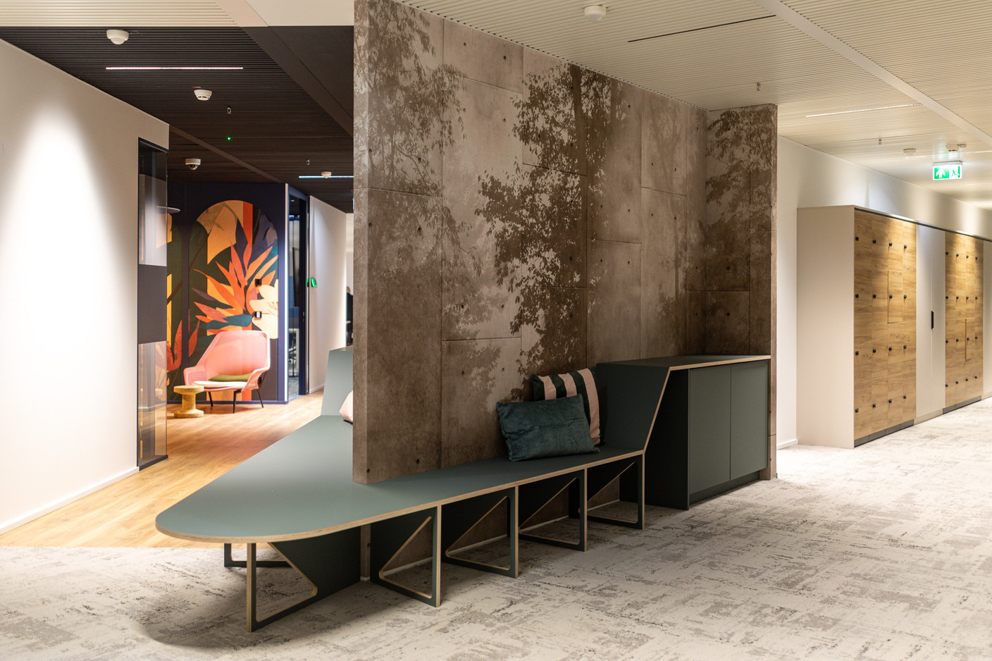 Workspaces in the CBRE House installed in the Prism building at the Cloche d'Or. Photo: Maëlle Helias Louis