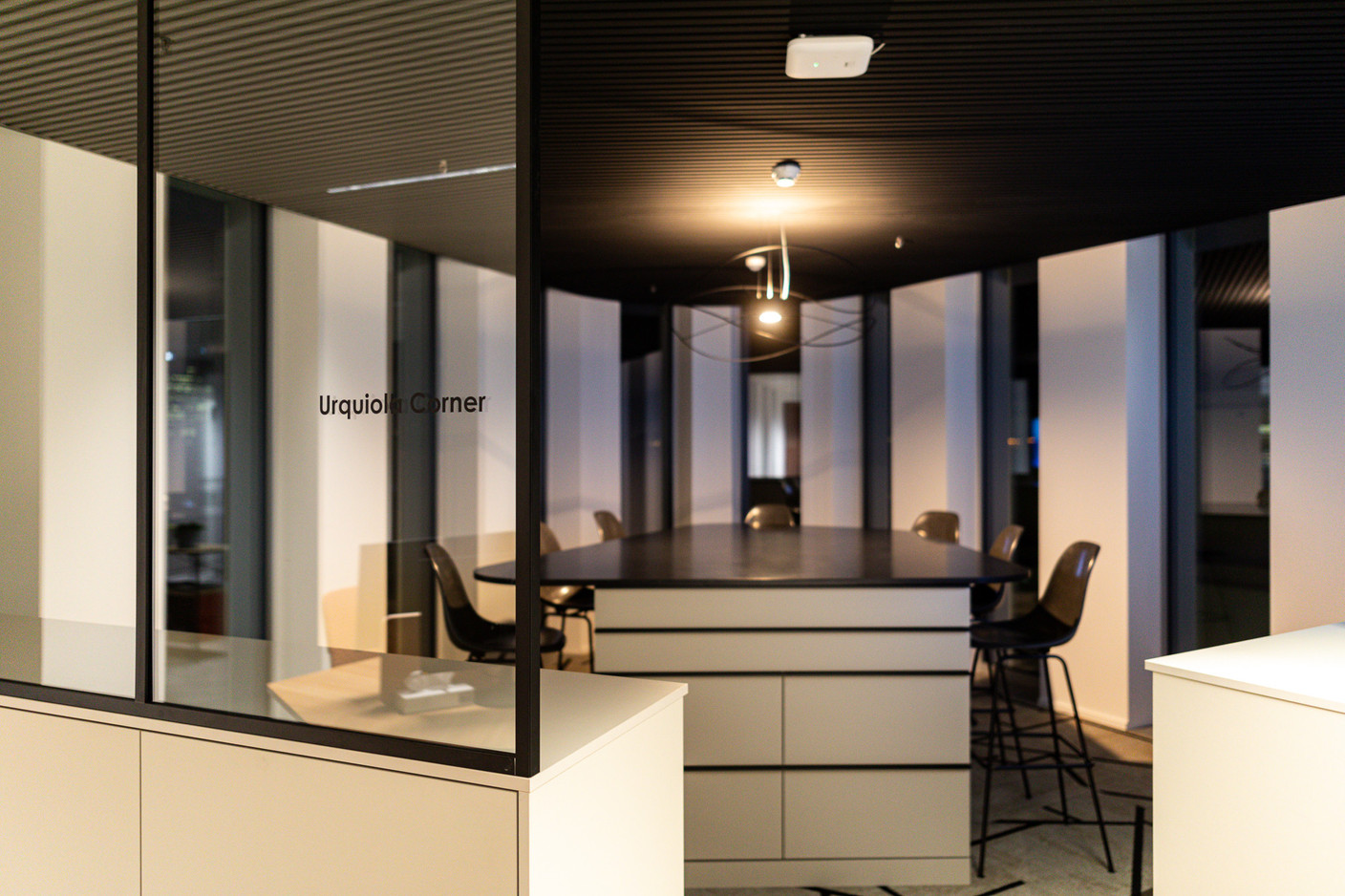 Creative corner in the CBRE House installed in the Prism building at the Cloche d'Or. Photo: Maëlle Helias Louis