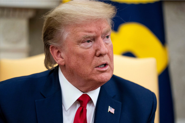 Donald Trump se moque sans doute bien de perdre une pension à vie ou un budget voyages. Mais évidemment pas de ne pouvoir éventuellement se présenter aux élections de 2024. (Photo: Shutterstock)