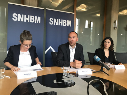 Annick Rock, présidente du conseil d’administration, Guy Entringer, directeur, et Jessica Gaspar, chargée de communication, lors de la conférence de presse de la SNHBM. (Photo: DR)