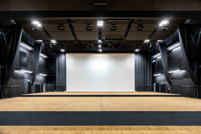 Le centre culturel dispose désormais d’une grande salle de spectacle.   (Photos: Schumacher Schmiz Architectes)