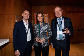 Steve Sabatier (Chenavari Investments), Julie Becker (Bourse de Luxembourg) et Robert Scharfe (Odgers Berndtson). (Photo: Eva Krins/Maison Moderne)