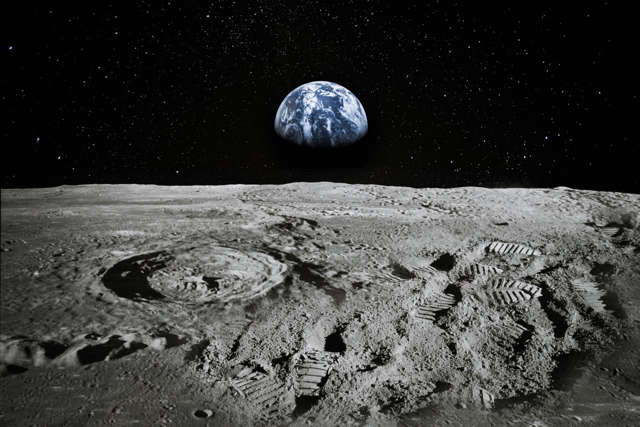 Création de centrales solaires à partir de ressources spatiales, réduction du coût de transport des matériaux vers la Lune… Cinq projets ont été retenus pour participer à la troisième édition du programme de l’Estic. (Photo: Shutterstock)