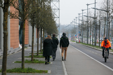 De nombreuses sociétés du secteur financier semblent attendre une déclaration officielle de confinement de la part du gouvernement luxembourgeois pour faire travailler leurs salariés à la maison. (Photo: Matic Zorman)