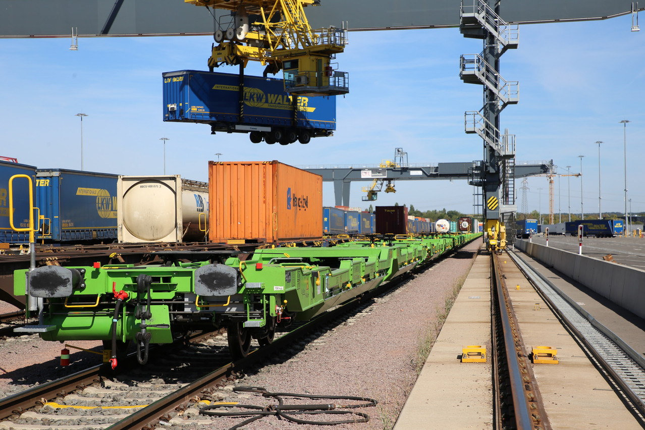 Transport de semi-remorque par rail. (Photo: CFL)