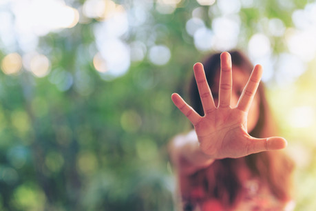 En 2018, le Parquet a été saisi de 869 dossiers de violence domestique. (Photo: Shutterstock)