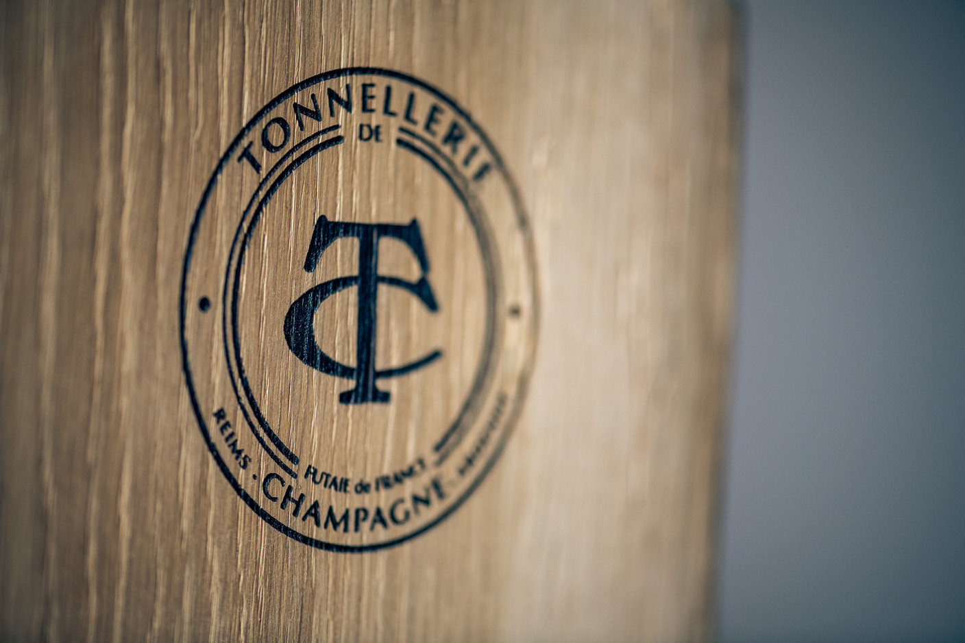 La Tonnellerie de Champagne se porte garante de la transmission d’un savoir-faire séculaire. (Photo: Michaël Boudot/Terre de Vins)