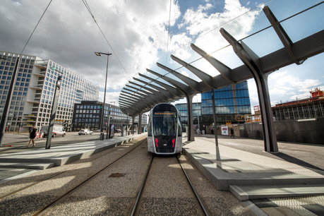 À terme, le tram reliera l’aéroport à la Cloche d’or. (Photo: Maison Moderne Publishing SA/Archives)