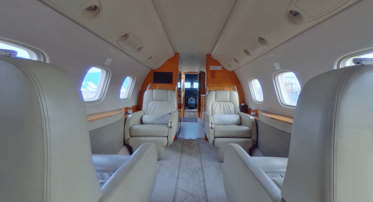 The Legacy has 13 seats. (Photo: screenshoot Luxaviation)