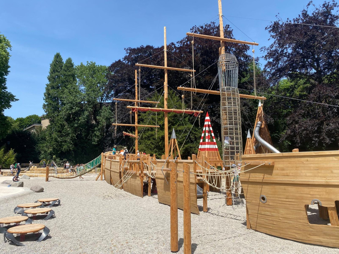 A  30-metre long and 13-metre high pirate ship sits beached on this playground in Luxembourg City Park. Photo: Paperjam/Archives