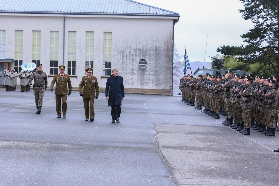 Le chef d’état-major des armées, le général Alain Duschène, a demandé et obtenu sa démission, fin janvier. (Photo: ministère de la Défense)
