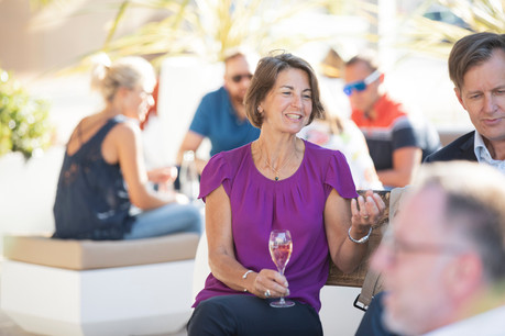 Pour Tonika Hirdman, mieux vaut un bon crémant qu’un mauvais champagne. (Photo: Jan Hanrion/Maison Moderne)