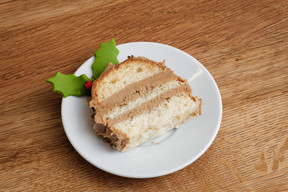 With its mocha-flavoured buttercream and classic sponge cake... the Namur log is a true tribute to tradition. (Photo: Patricia Pitsch/Paperjam)